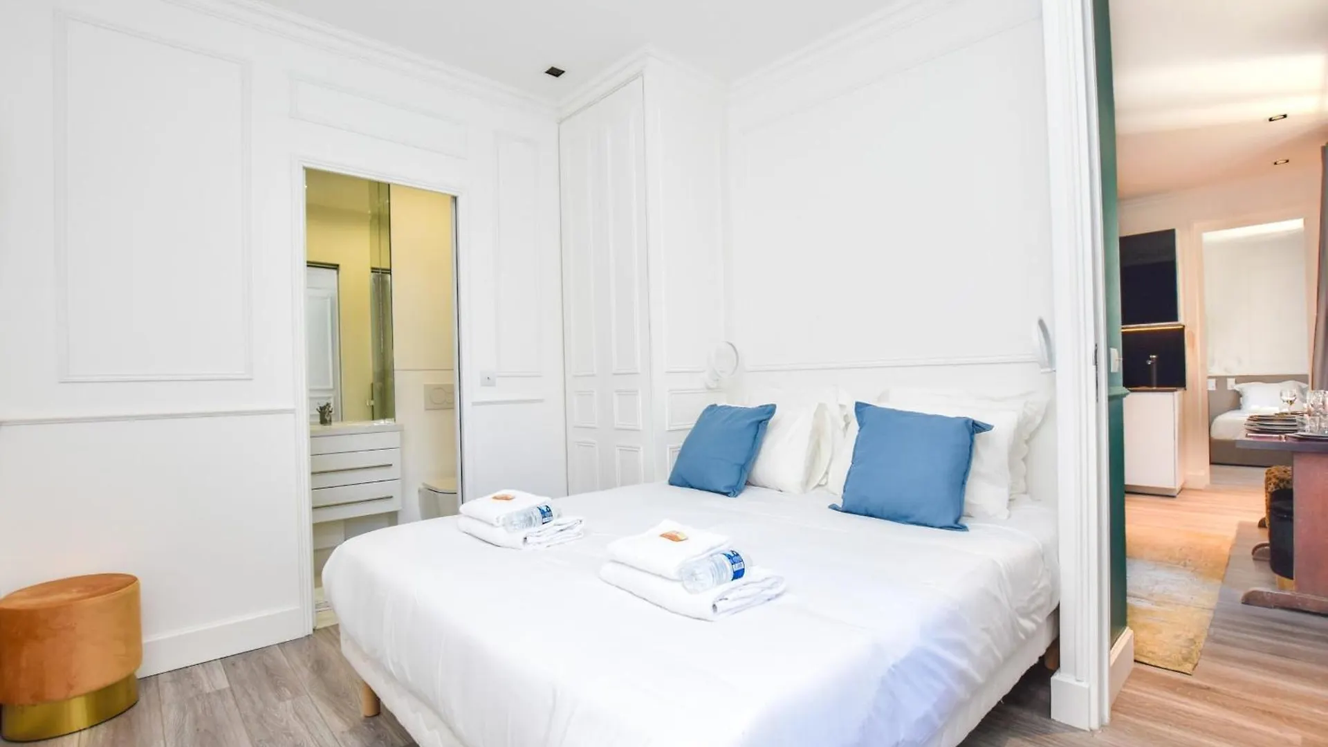 Cozy - 2br-7p- Opera House Appartement *